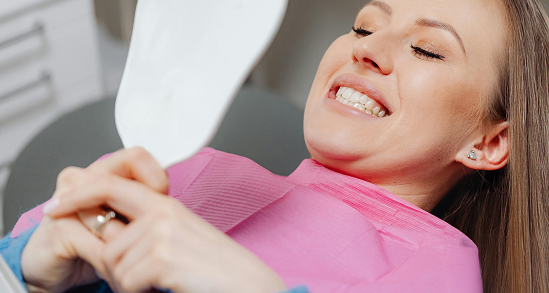 Featured image for “The Ultimate Guide to Smile Makeovers: Transform Your Look with Confidence”